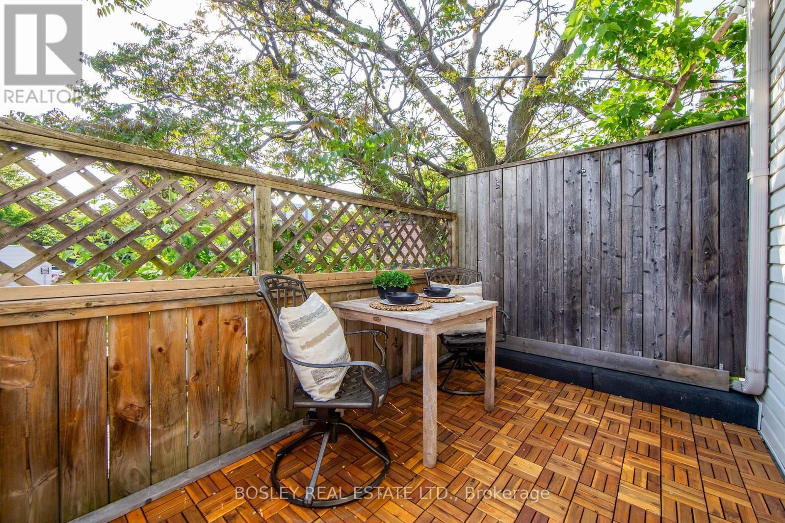 188 MCCAUL STREET Image 17