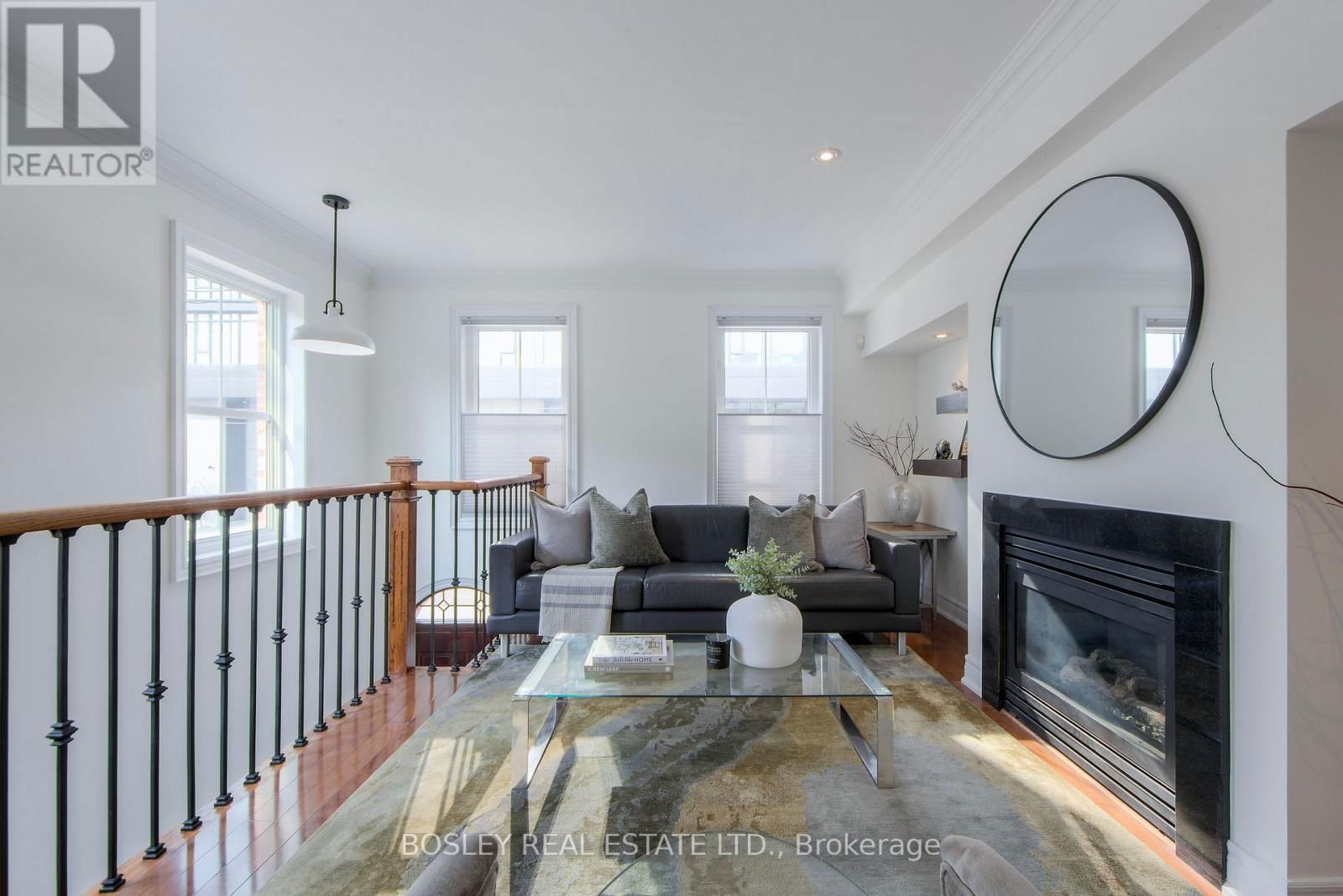 188 MCCAUL STREET Image 2