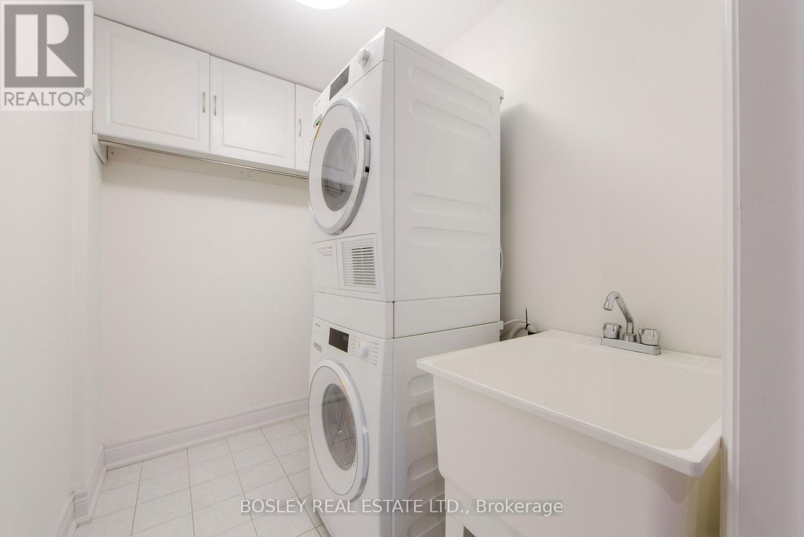 188 MCCAUL STREET Image 25