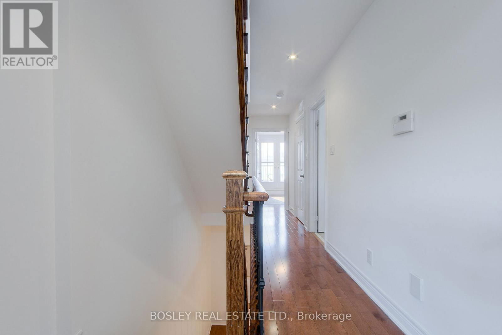188 MCCAUL STREET Image 26