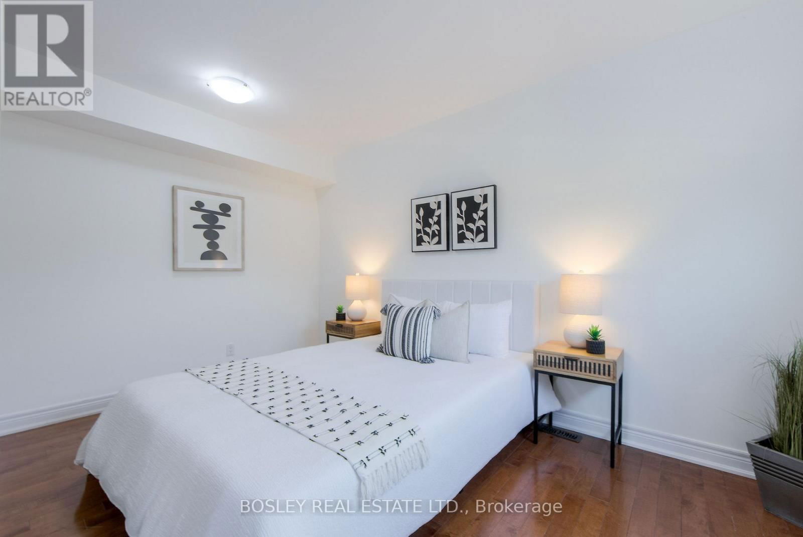 188 MCCAUL STREET Image 27