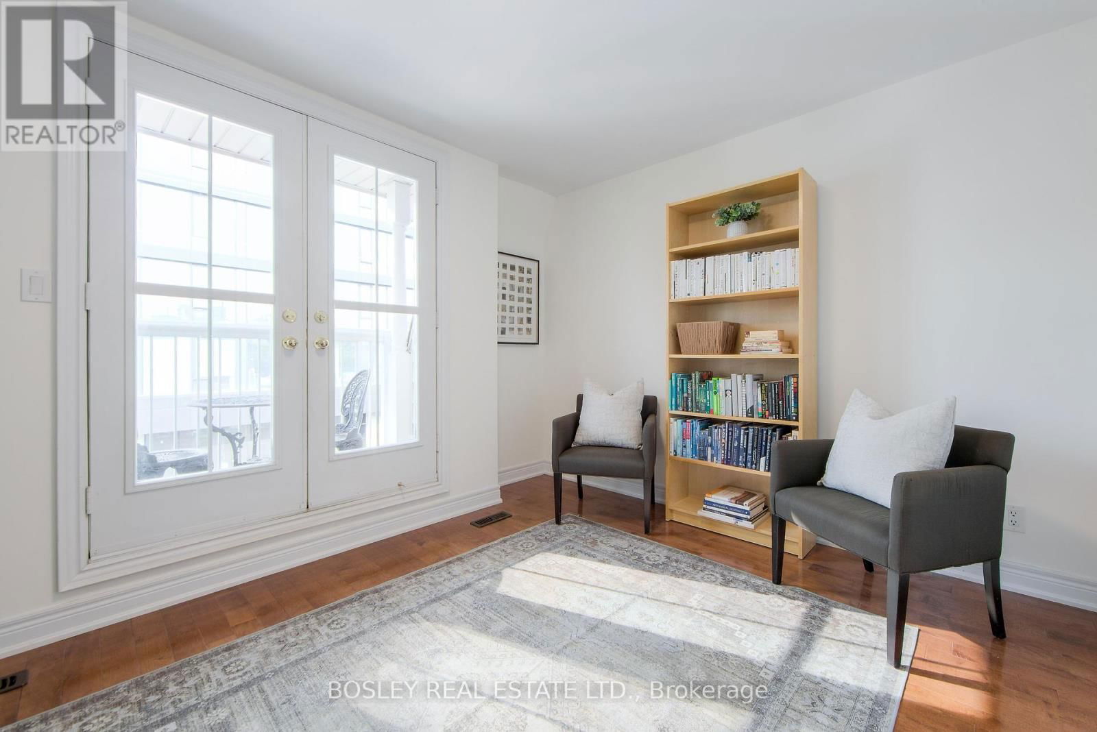 188 MCCAUL STREET Image 34