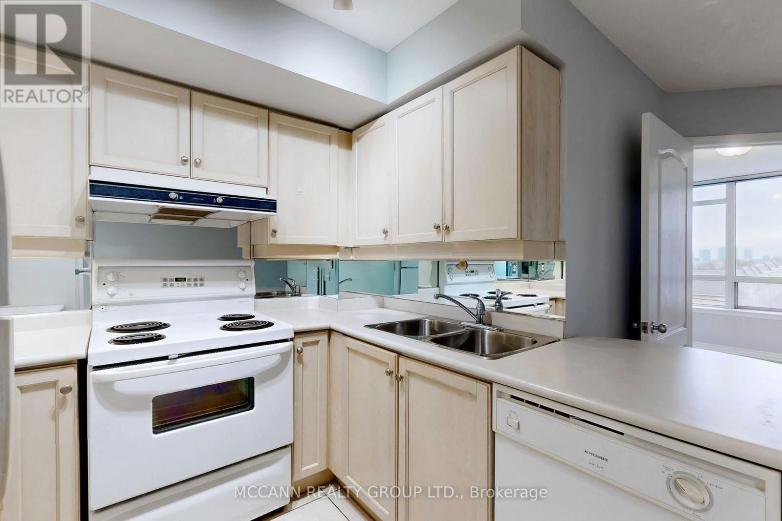 613 - 2 REAN DRIVE Image 18
