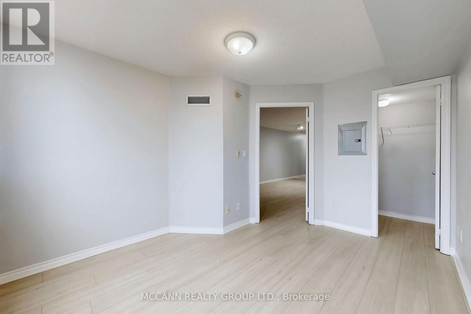 613 - 2 REAN DRIVE Image 23