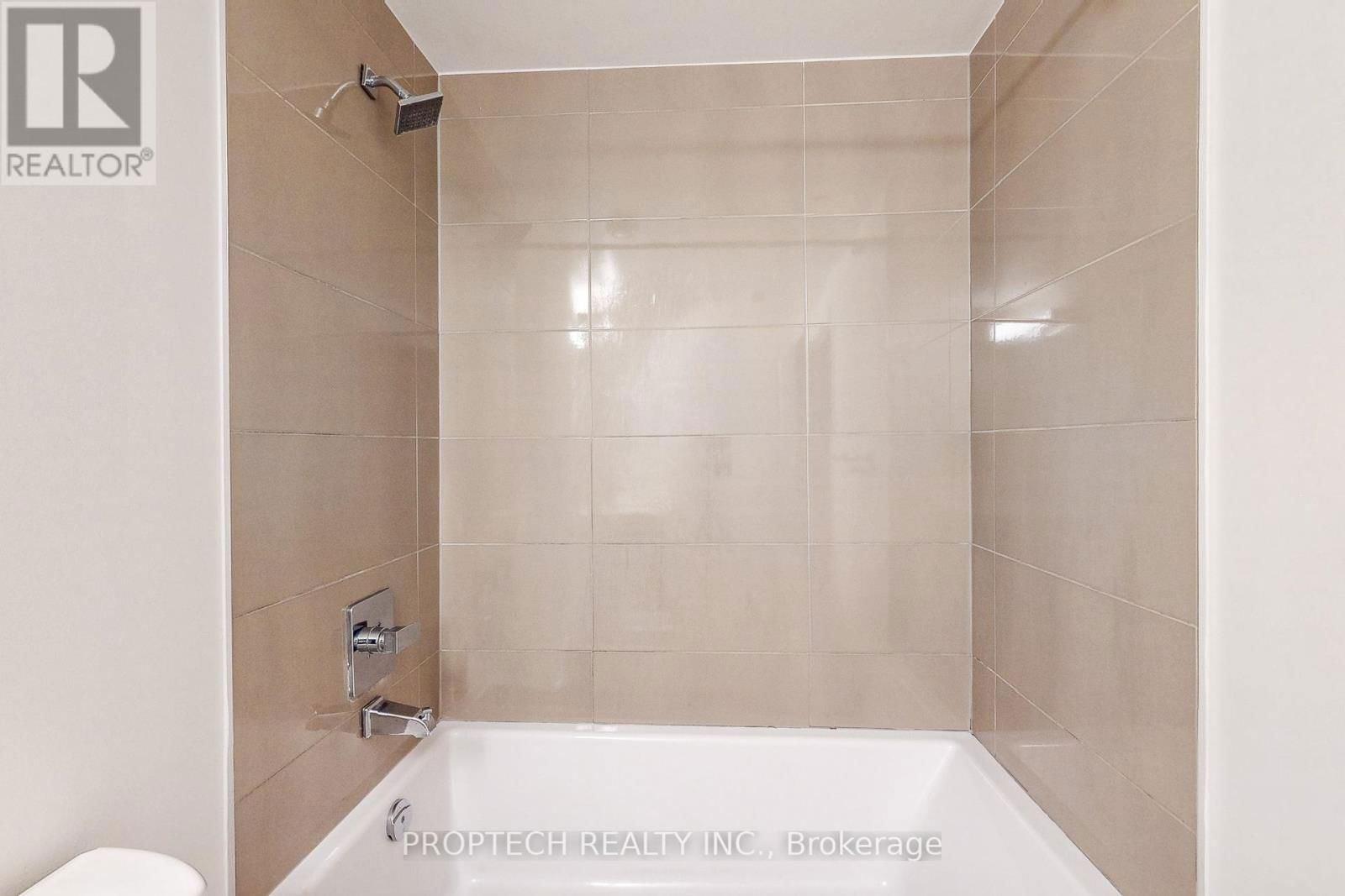 734 - 251 JARVIS STREET Image 21