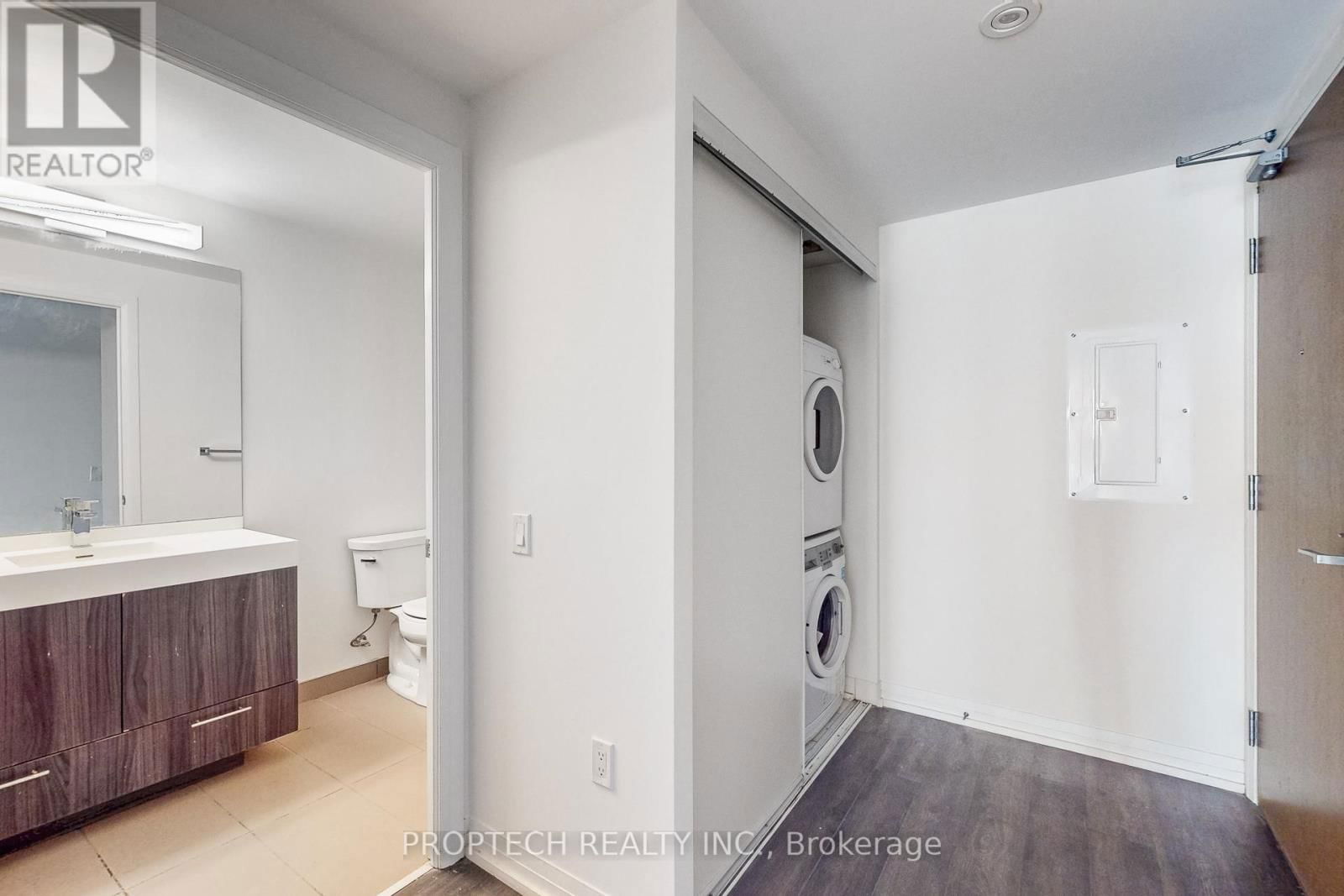 734 - 251 JARVIS STREET Image 22