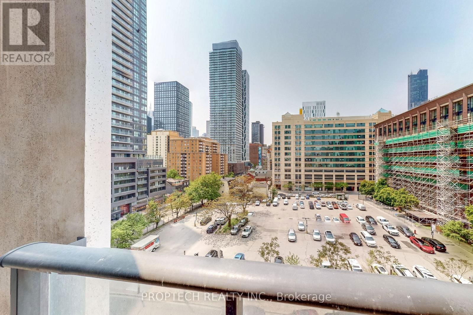 734 - 251 JARVIS STREET Image 23