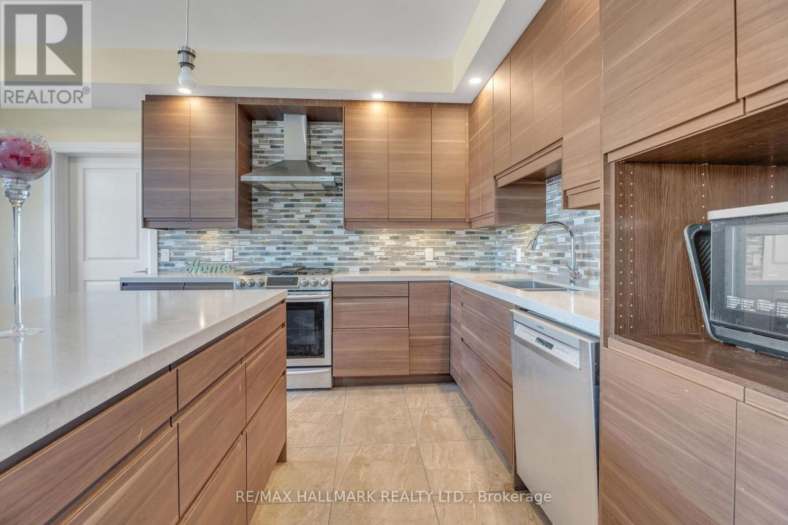 59 CRAIGMORE CRESCENT Image 10