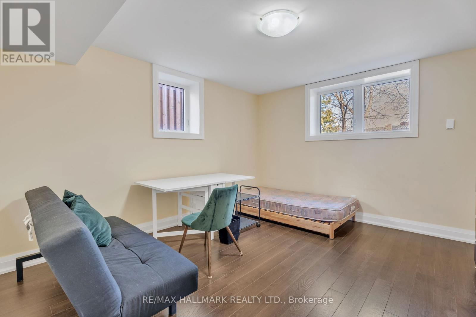 59 CRAIGMORE CRESCENT Image 33