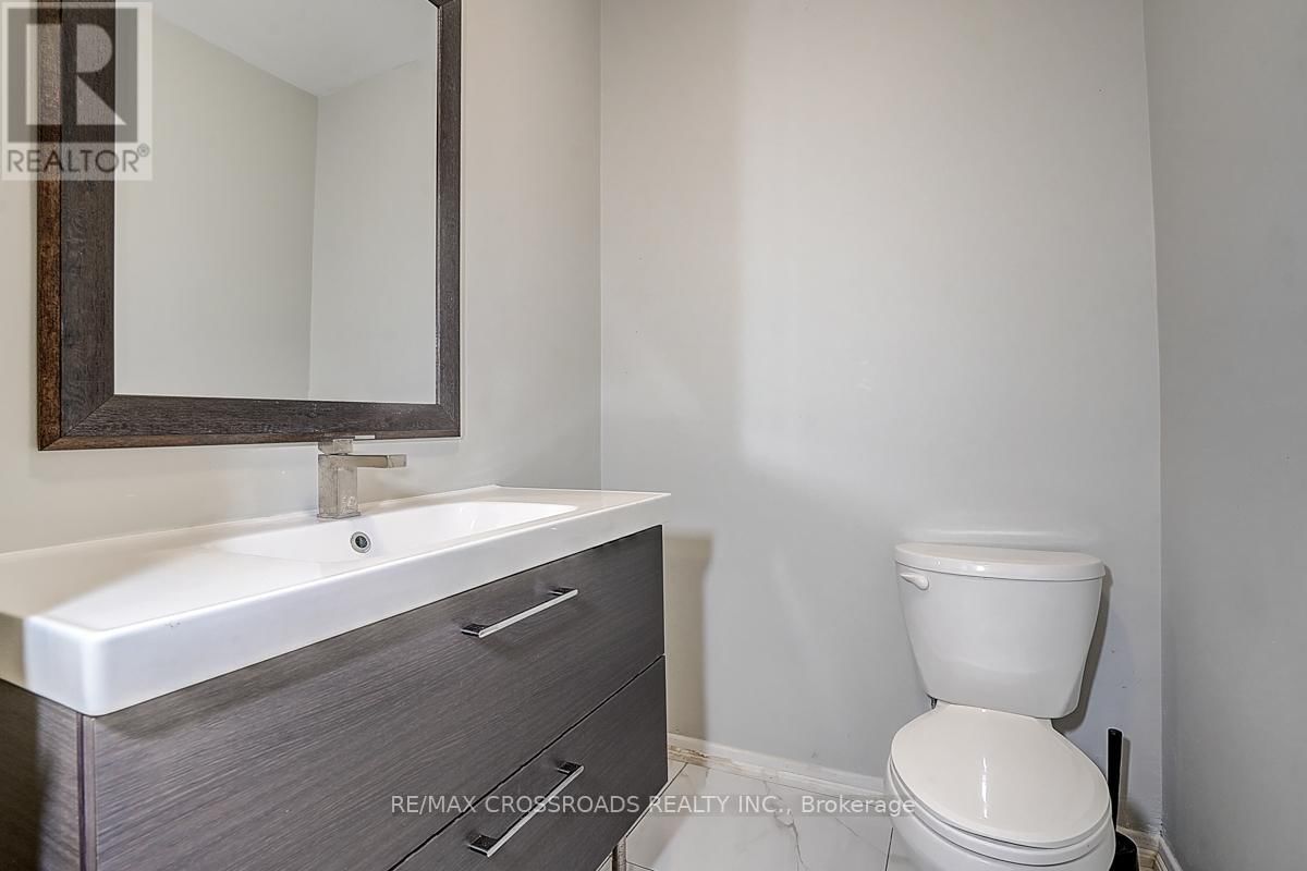 53 FOREST GROVE DRIVE Image 33