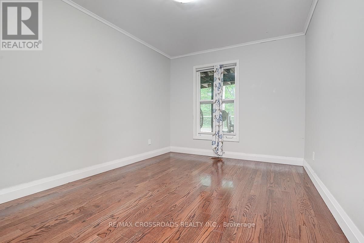 53 FOREST GROVE DRIVE Image 35