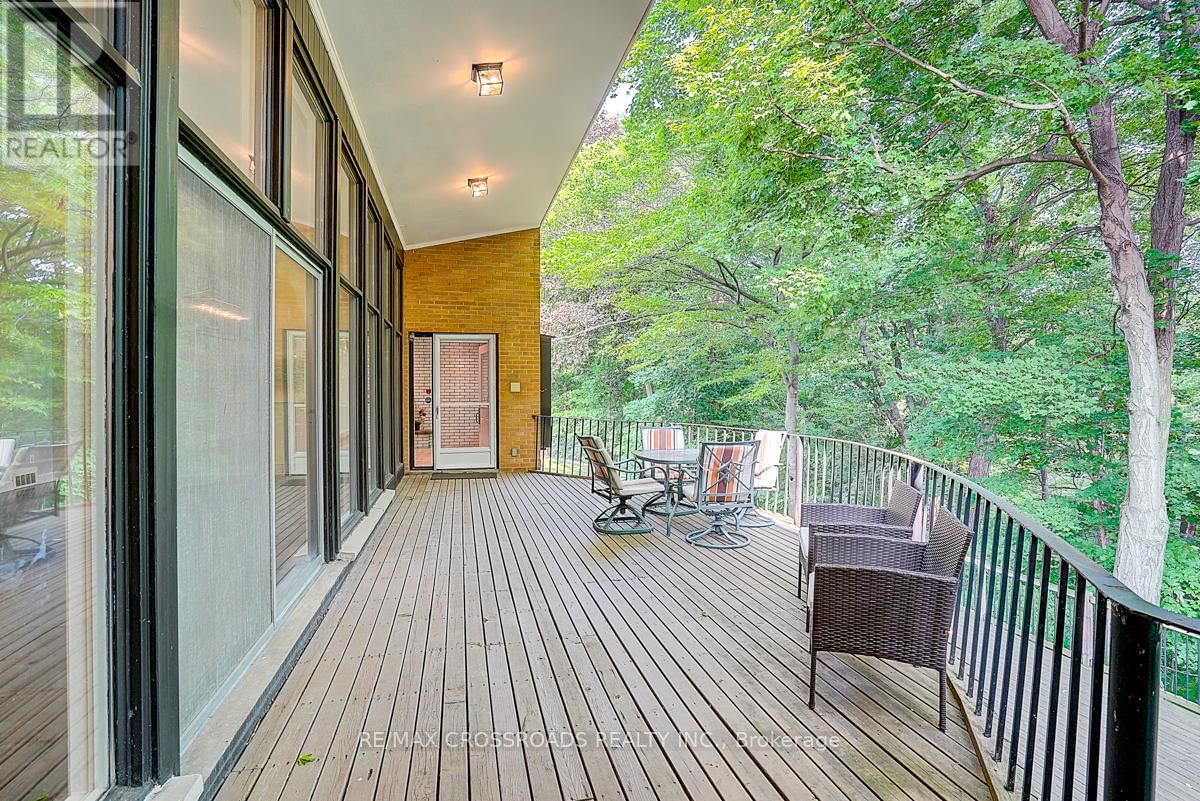 53 FOREST GROVE DRIVE Image 47