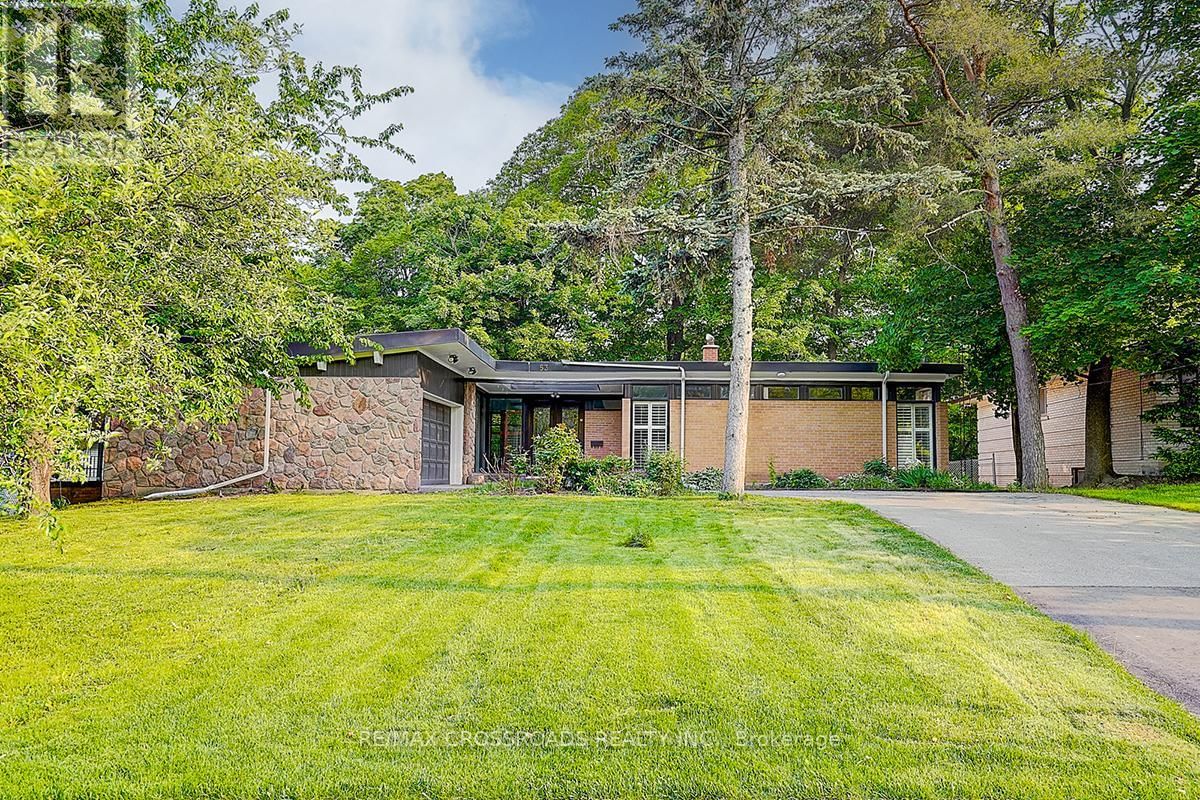 53 FOREST GROVE DRIVE Image 49