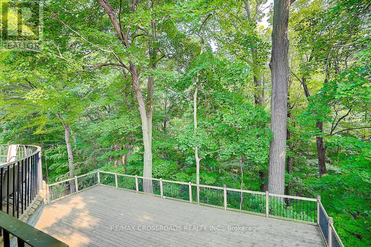 53 FOREST GROVE DRIVE Image 50