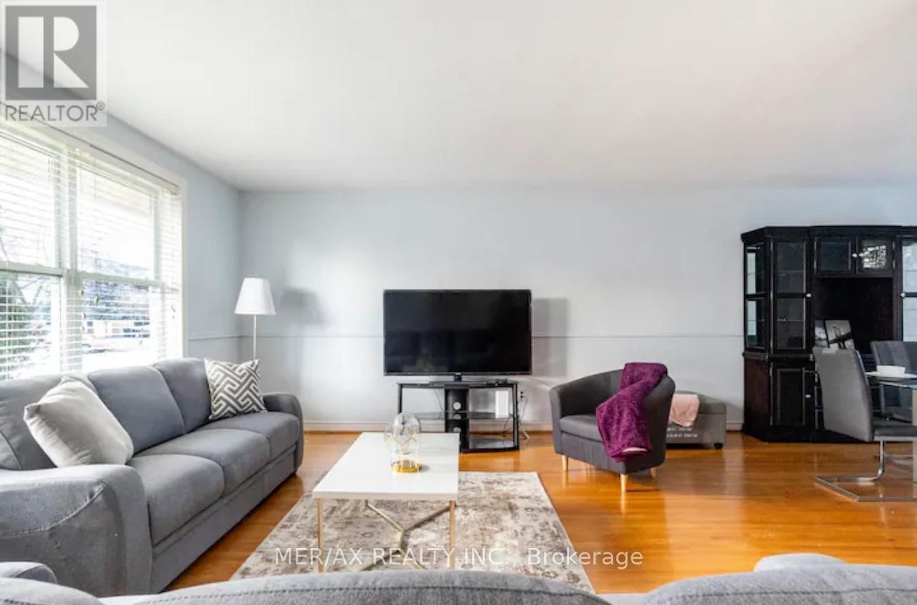 Upper - 146 NEWTON DRIVE Image 10