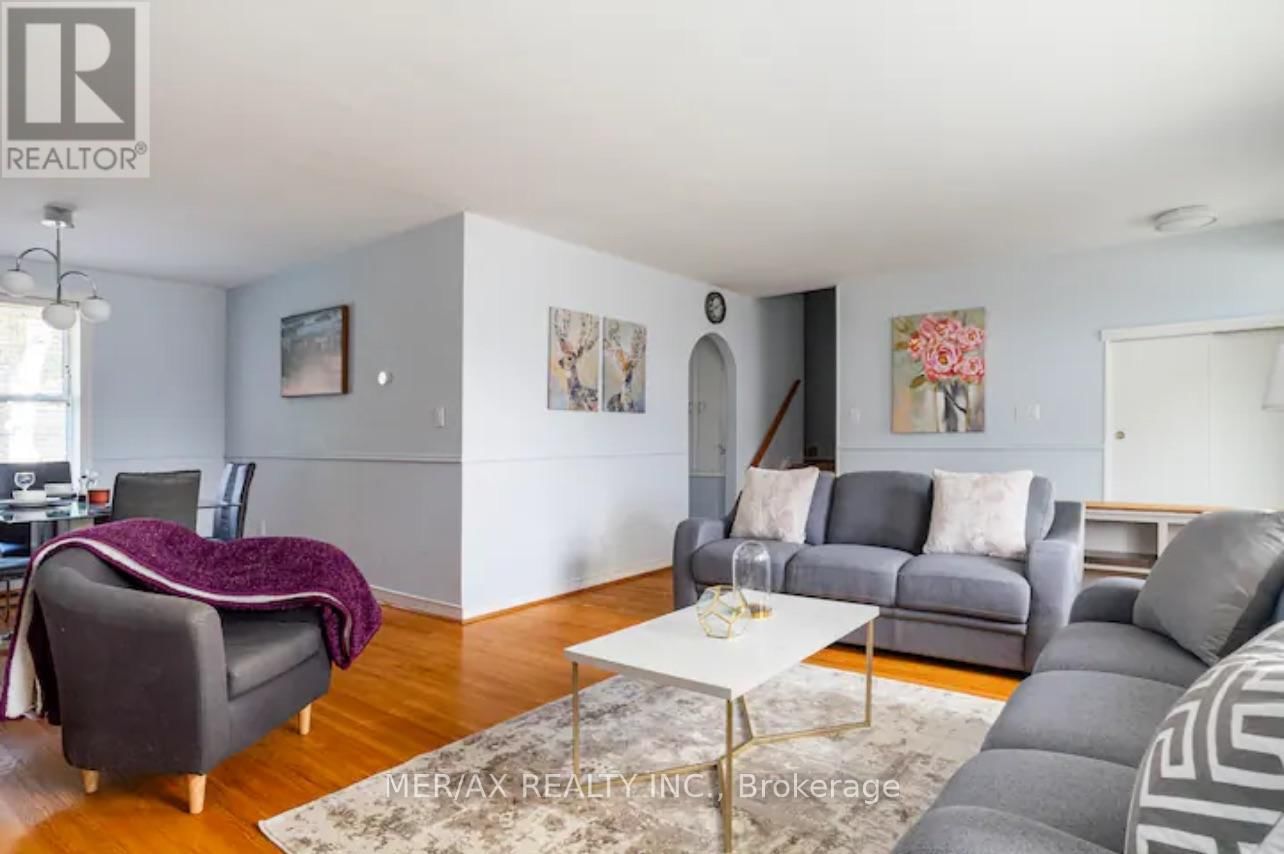 Upper - 146 NEWTON DRIVE Image 13