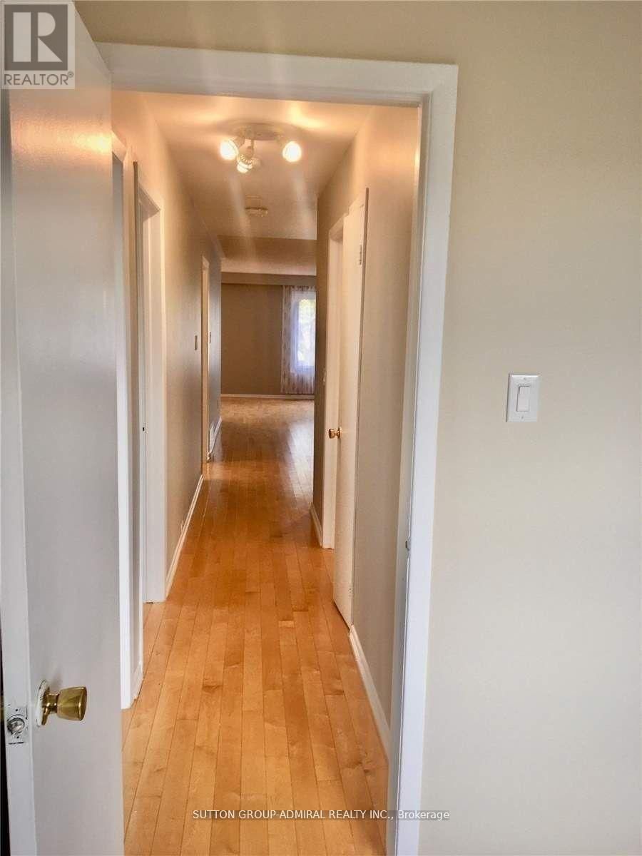 2nd Flr - 4 NOOTKA CRESCENT Image 14