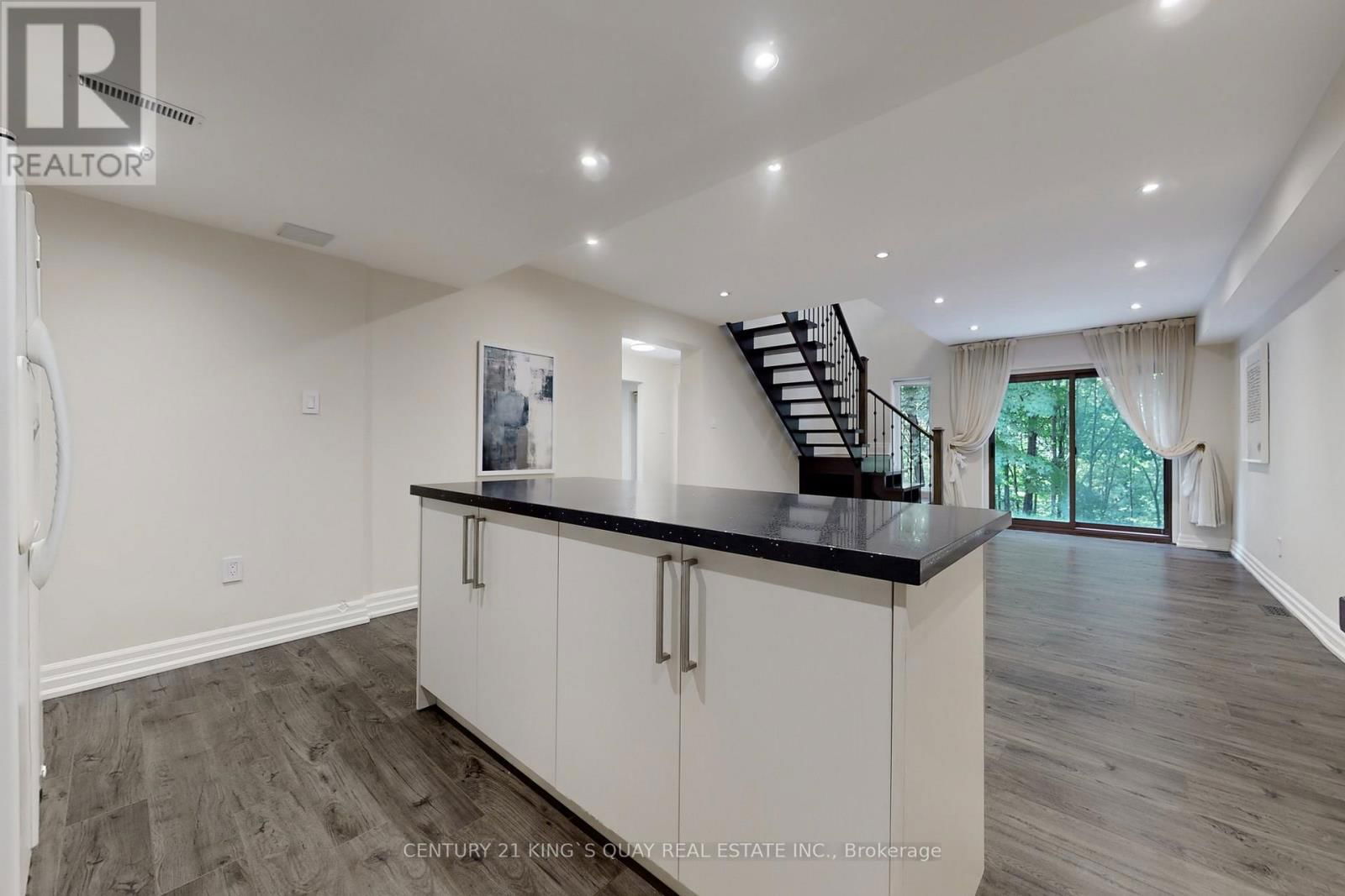 22 COREYDALE COURT Image 40