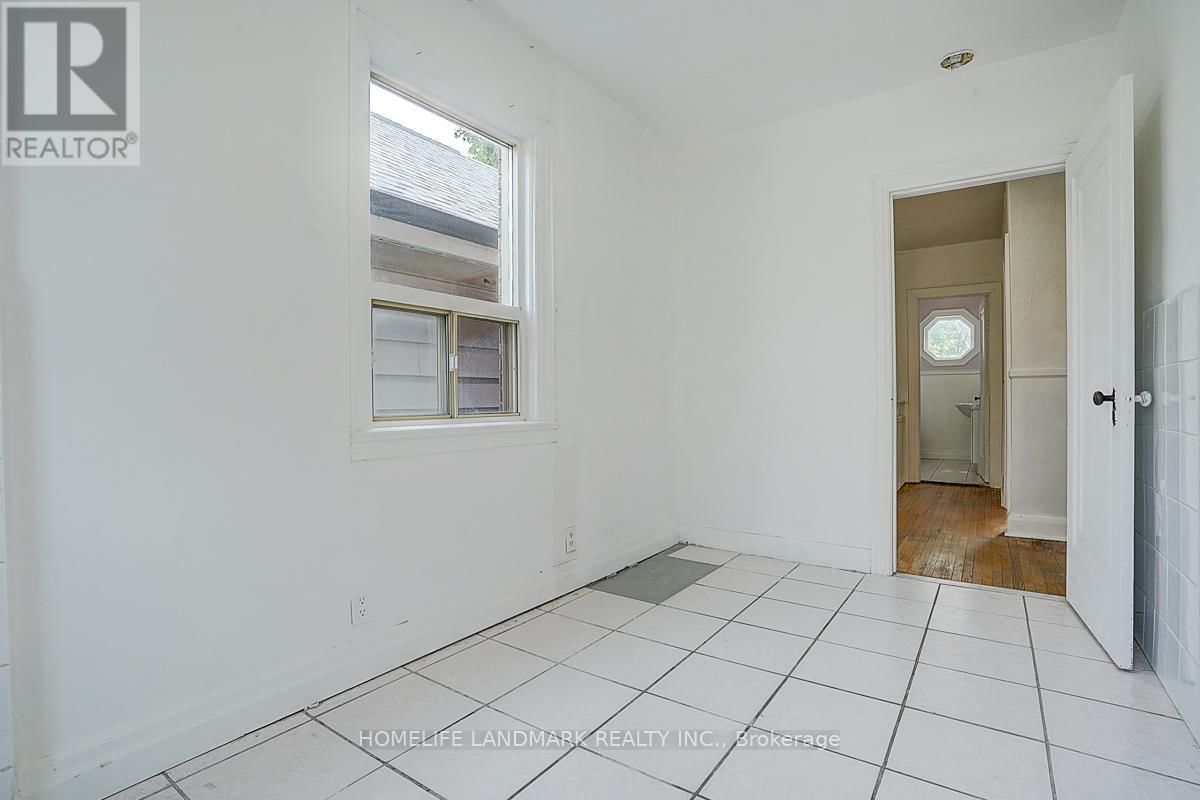 149 EUCLID AVENUE Image 28