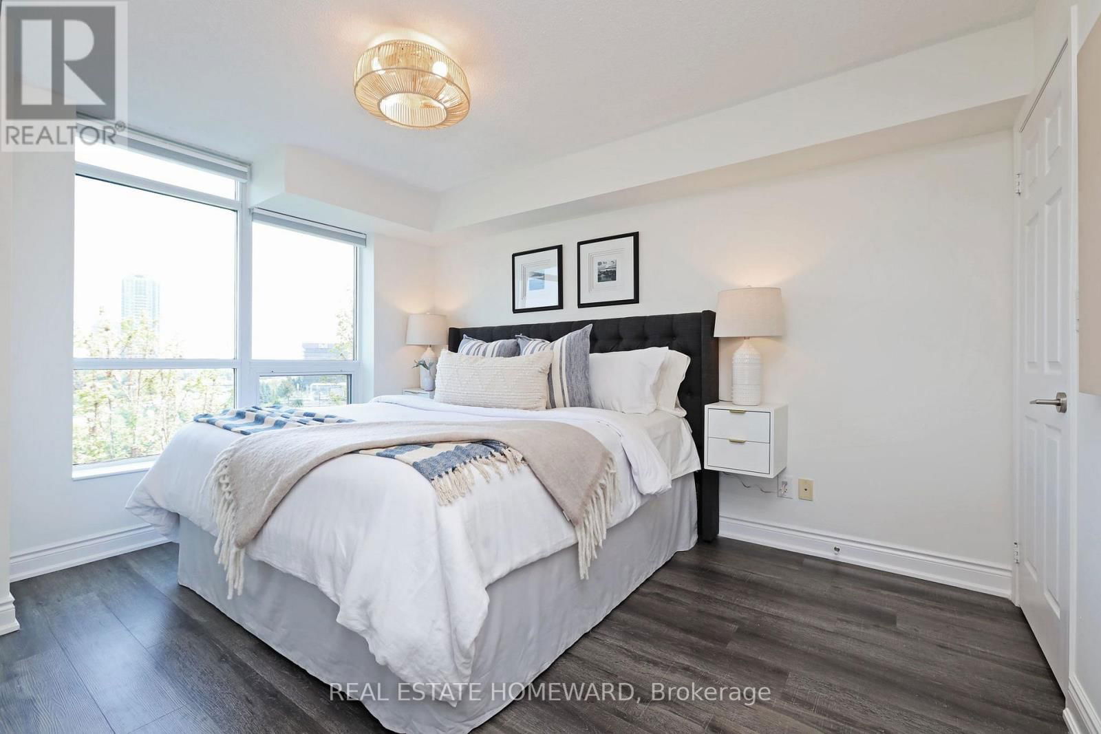 #608 - 120 DALLIMORE CIRCLE Image 23