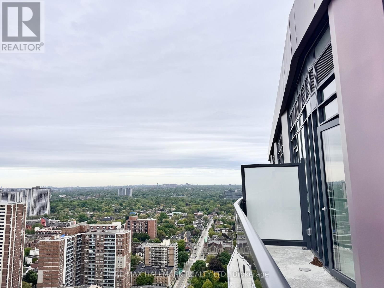 3407 - 308 JARVIS STREET Image 30