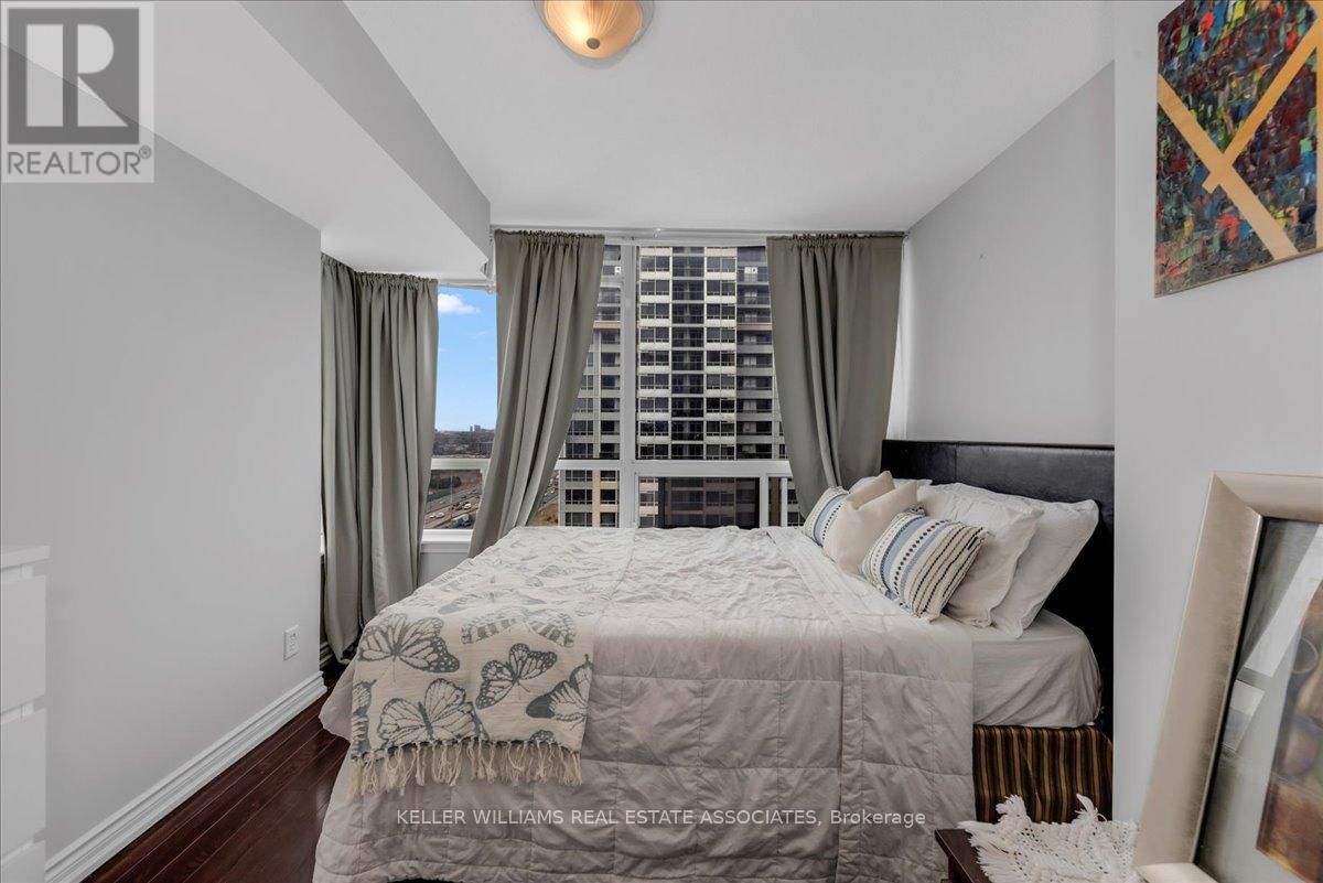 1711 - 3 REAN DRIVE Image 11