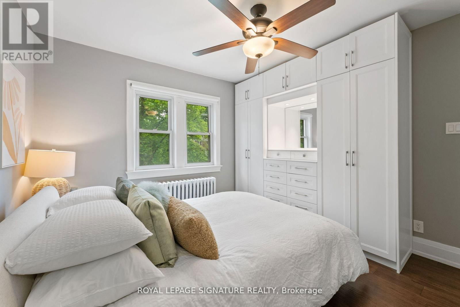 40 SOUTHVALE DRIVE Image 18