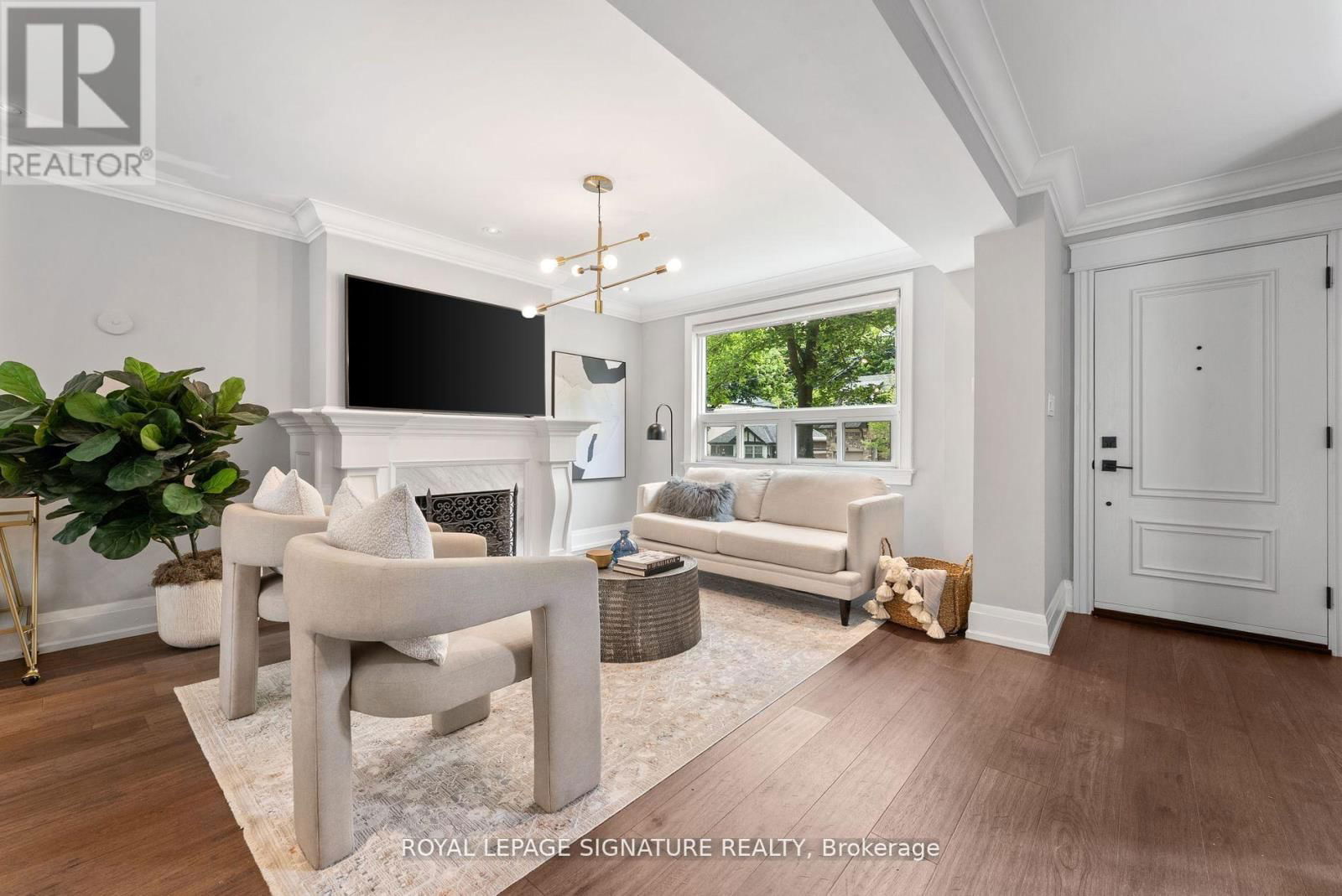 40 SOUTHVALE DRIVE Image 2
