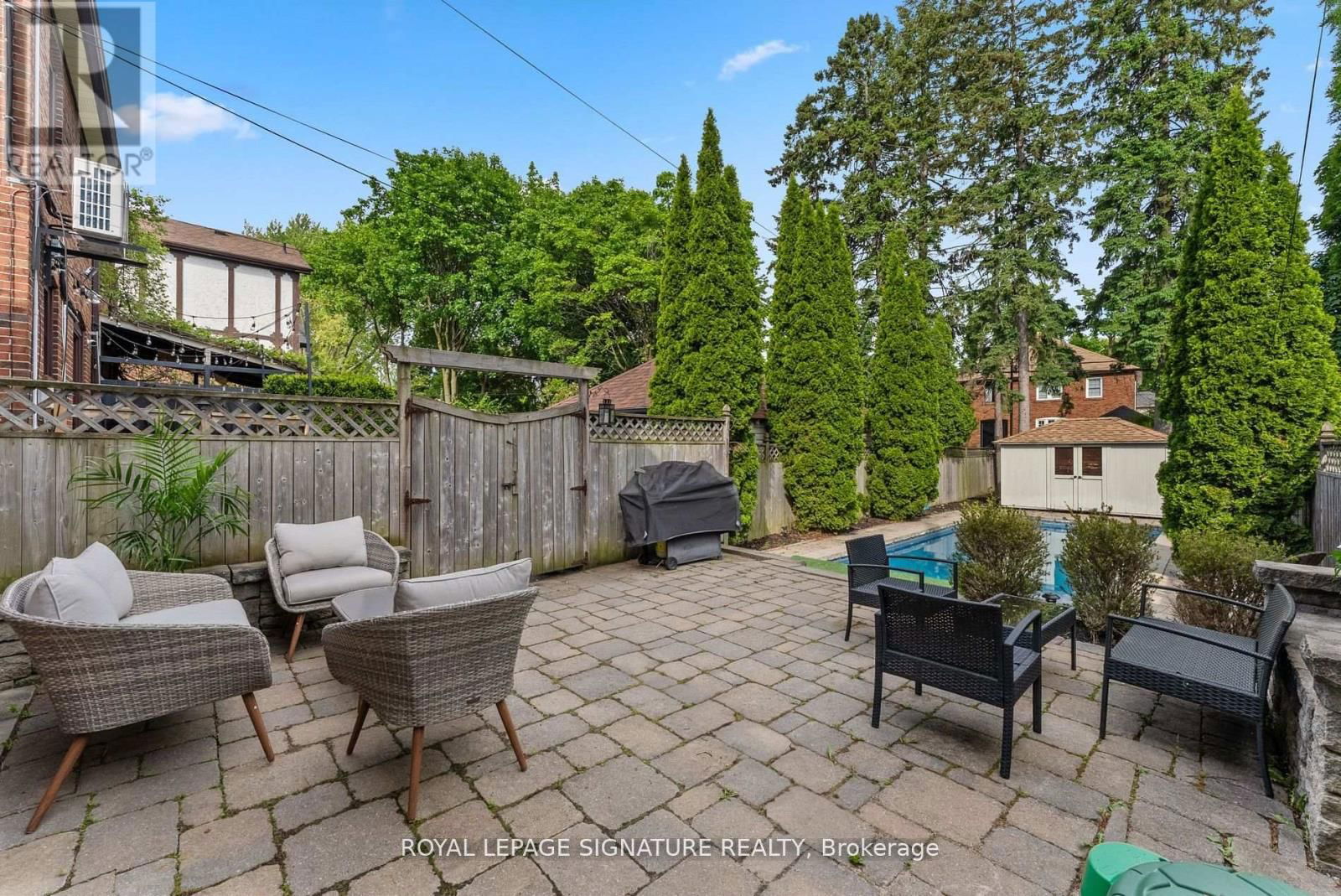 40 SOUTHVALE DRIVE Image 27