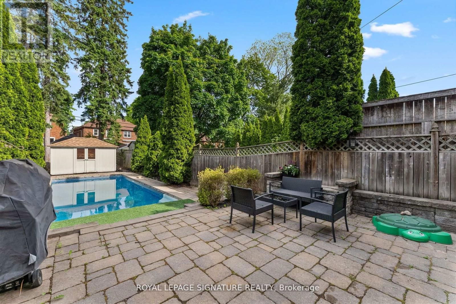 40 SOUTHVALE DRIVE Image 29