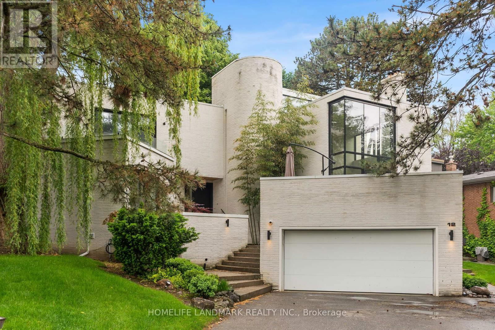 12 MISTY CRESCENT Image 1