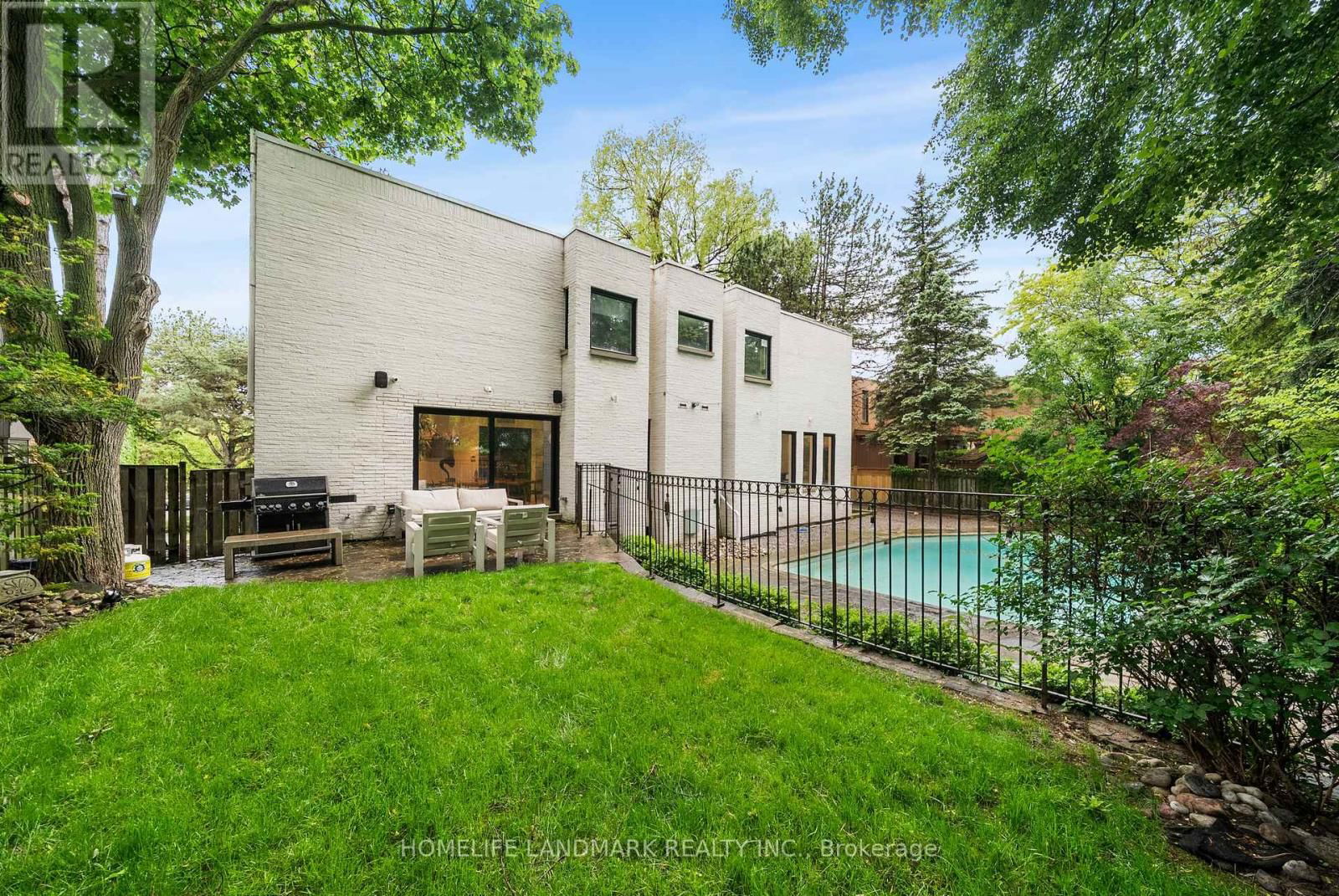 12 MISTY CRESCENT Image 39