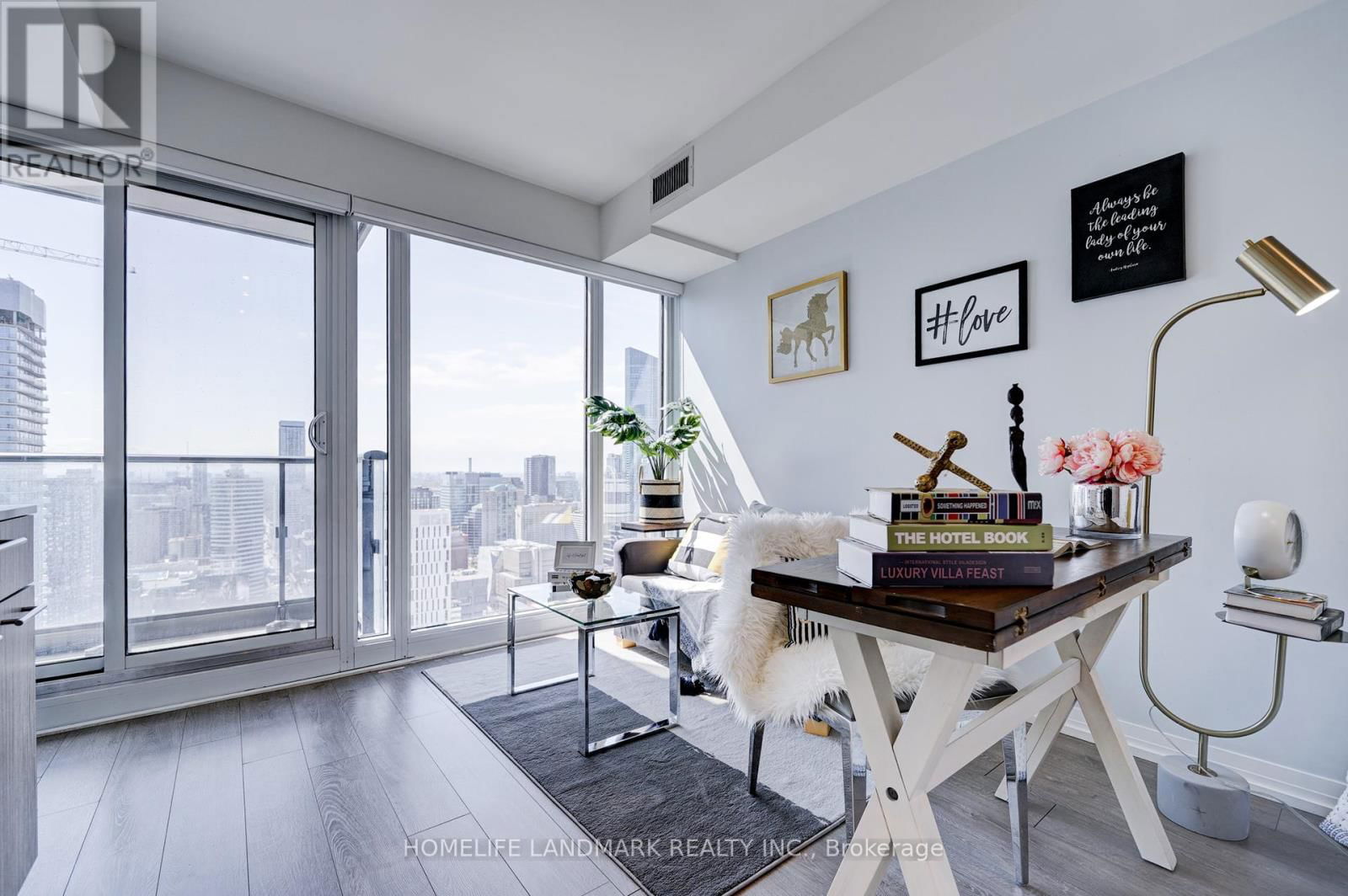 4307 - 251 JARVIS STREET Image 14