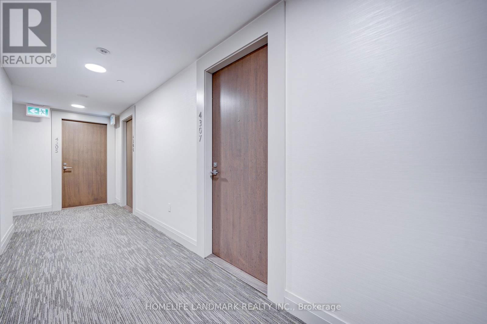 4307 - 251 JARVIS STREET Image 3