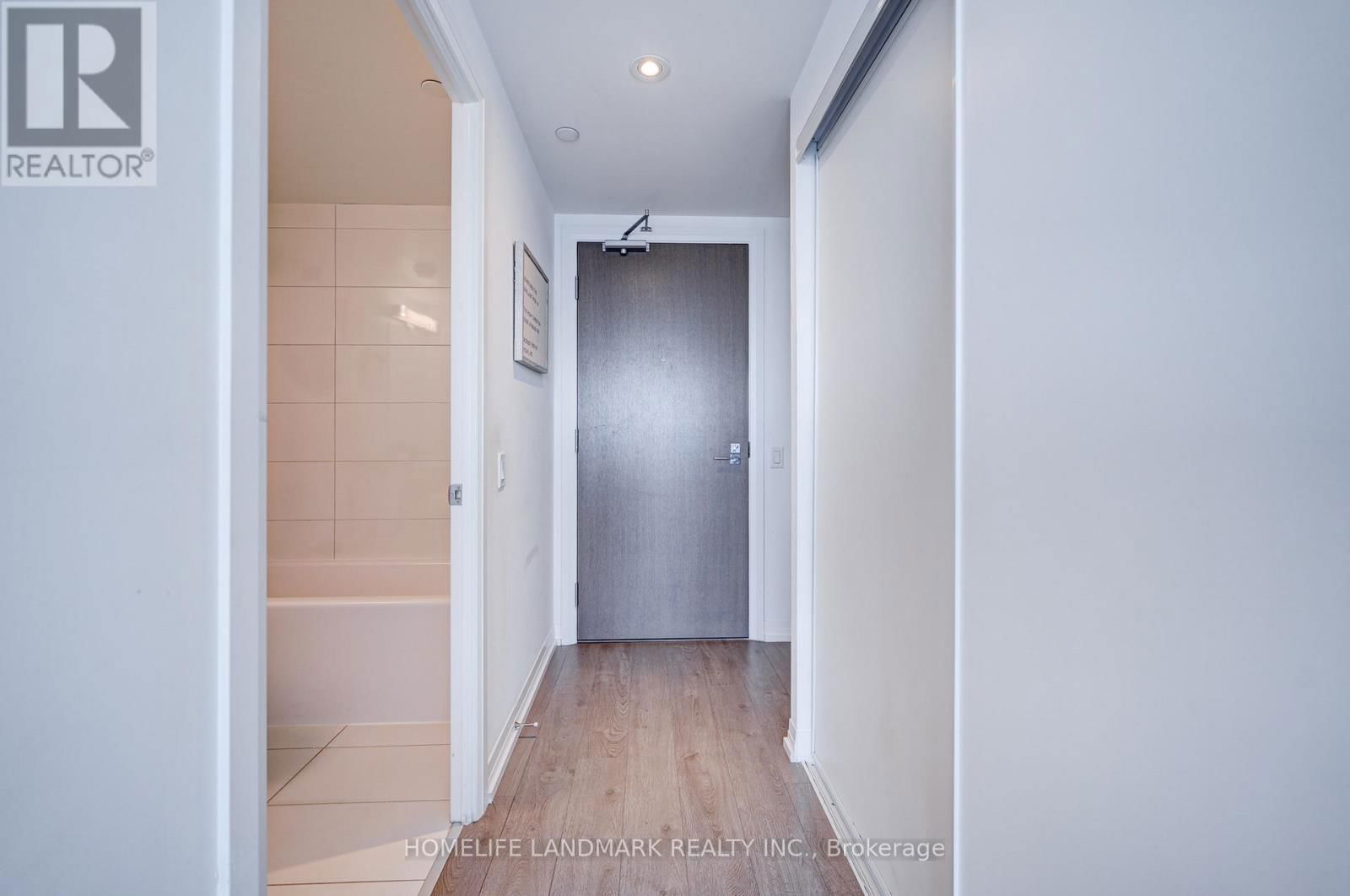 4307 - 251 JARVIS STREET Image 5