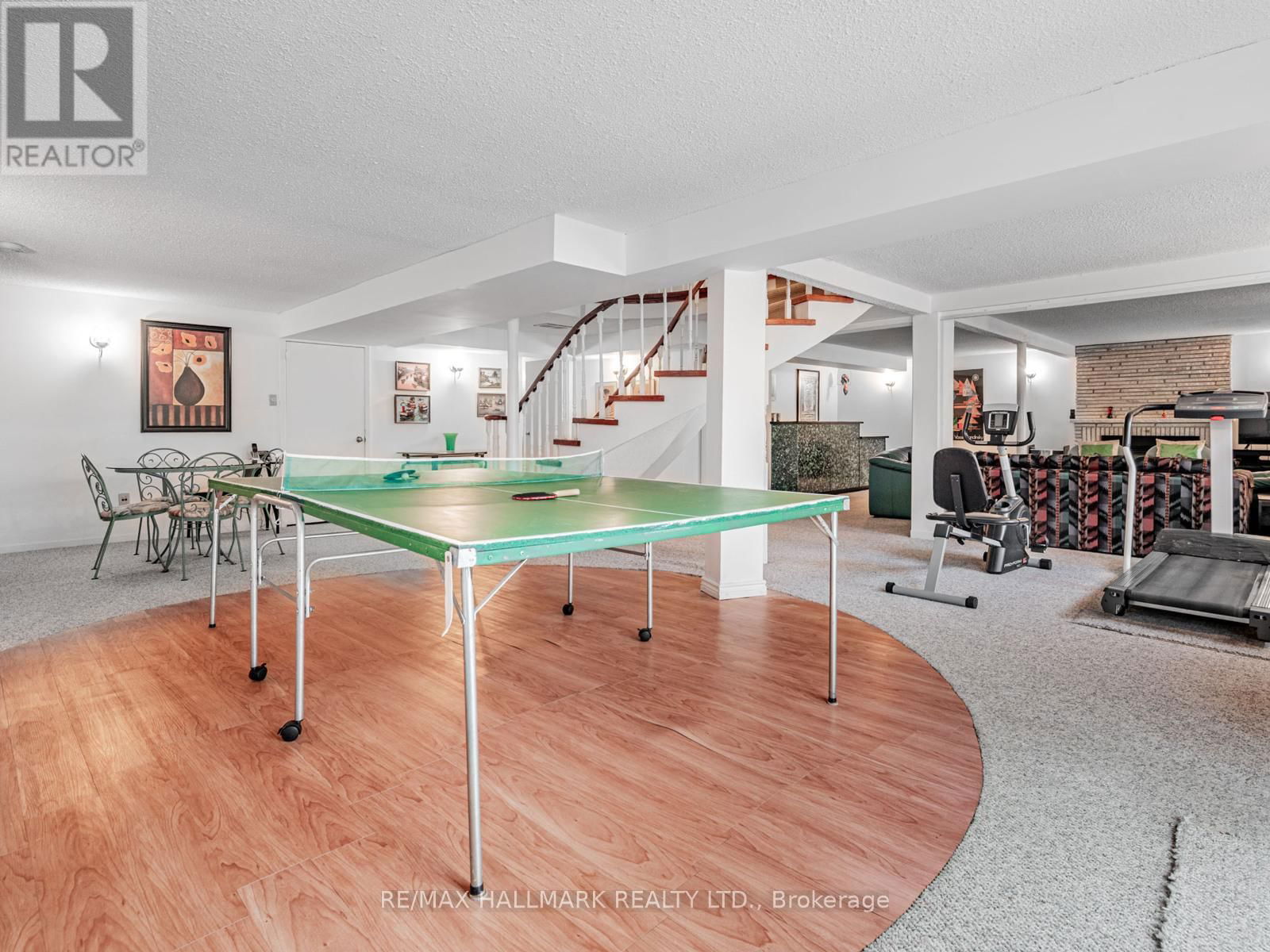 85 AMES CIRCLE Image 18