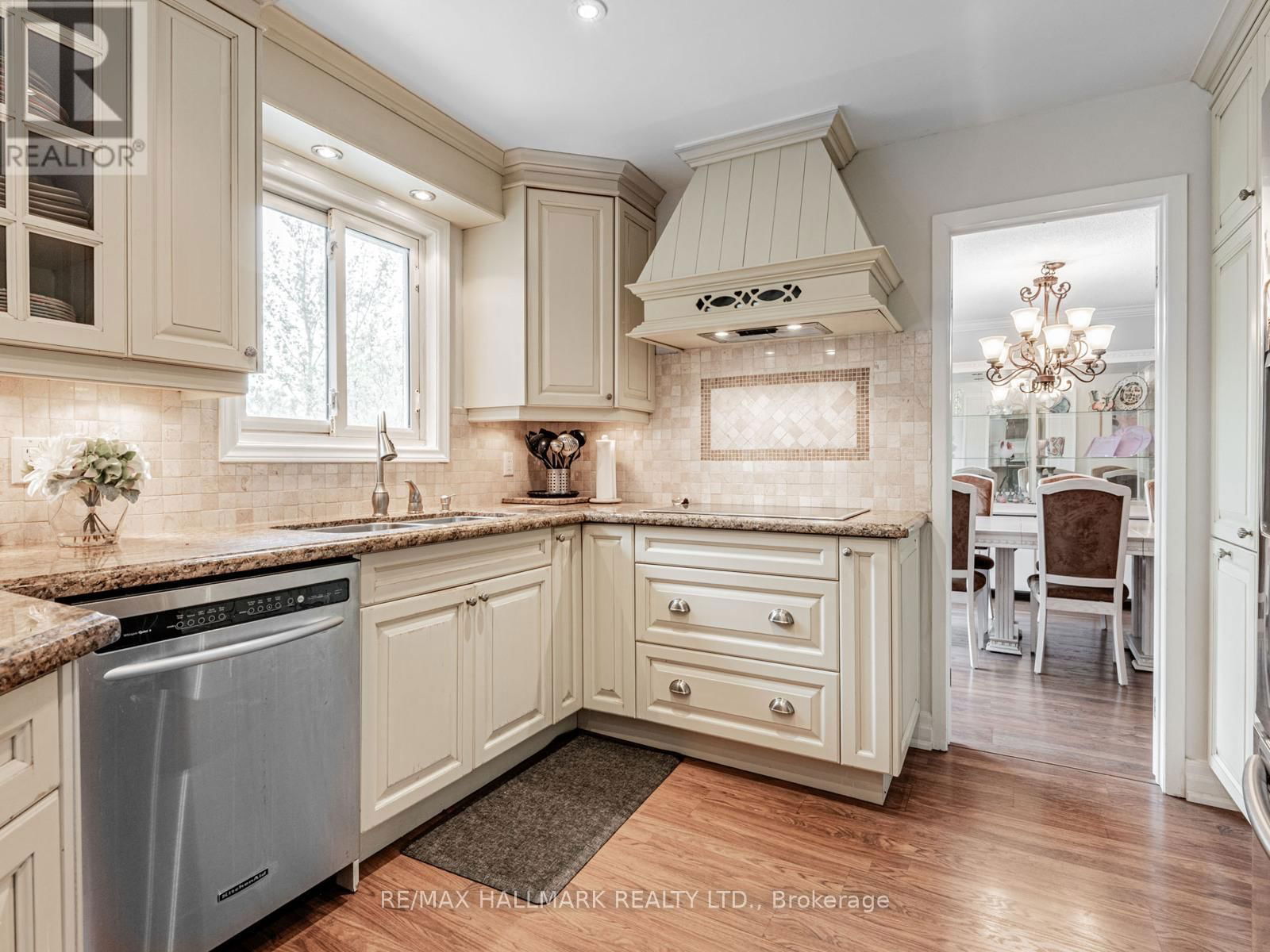 85 AMES CIRCLE Image 7