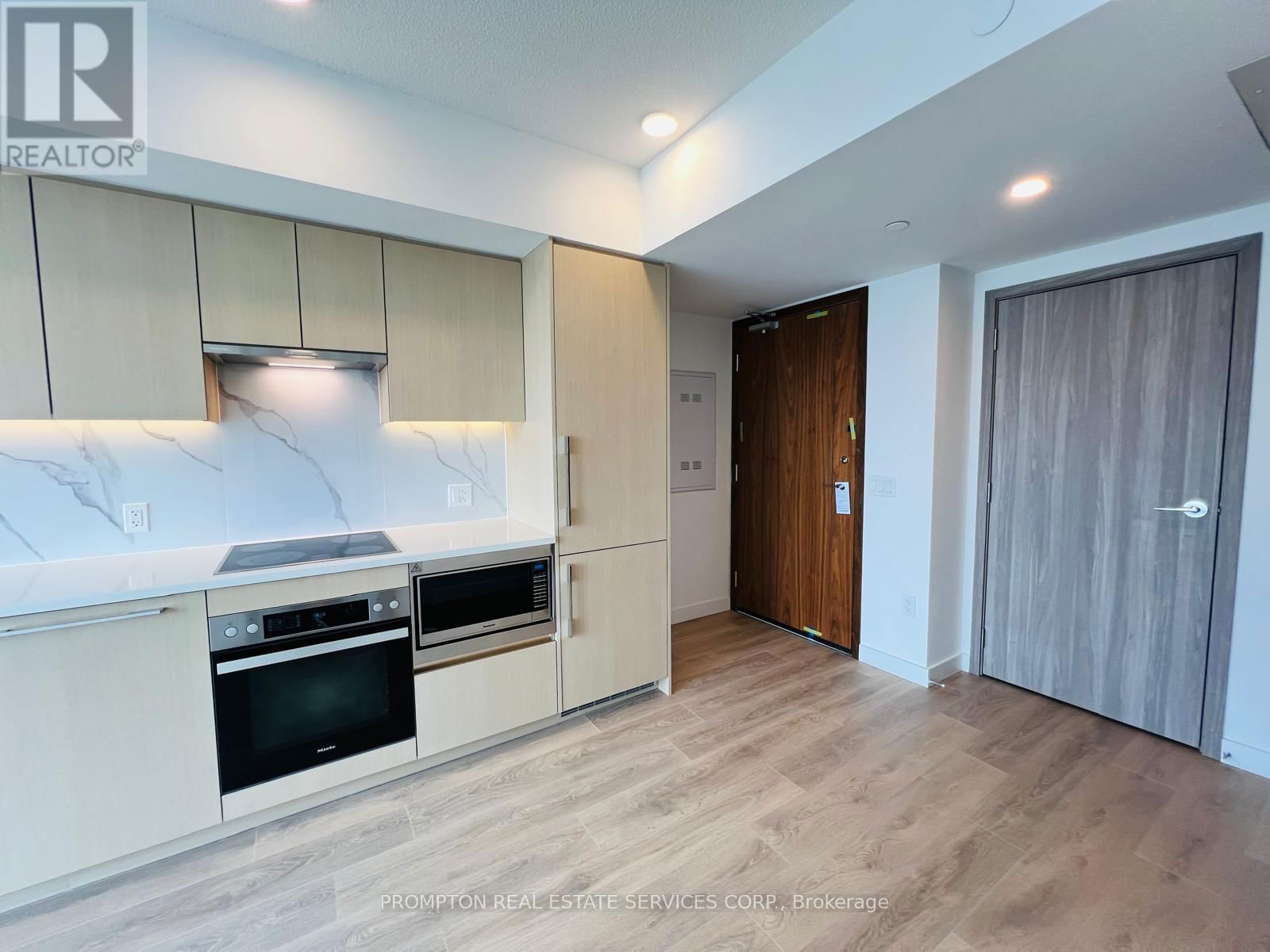 4112 - 1 CONCORD CITYPLACE WAY Image 12