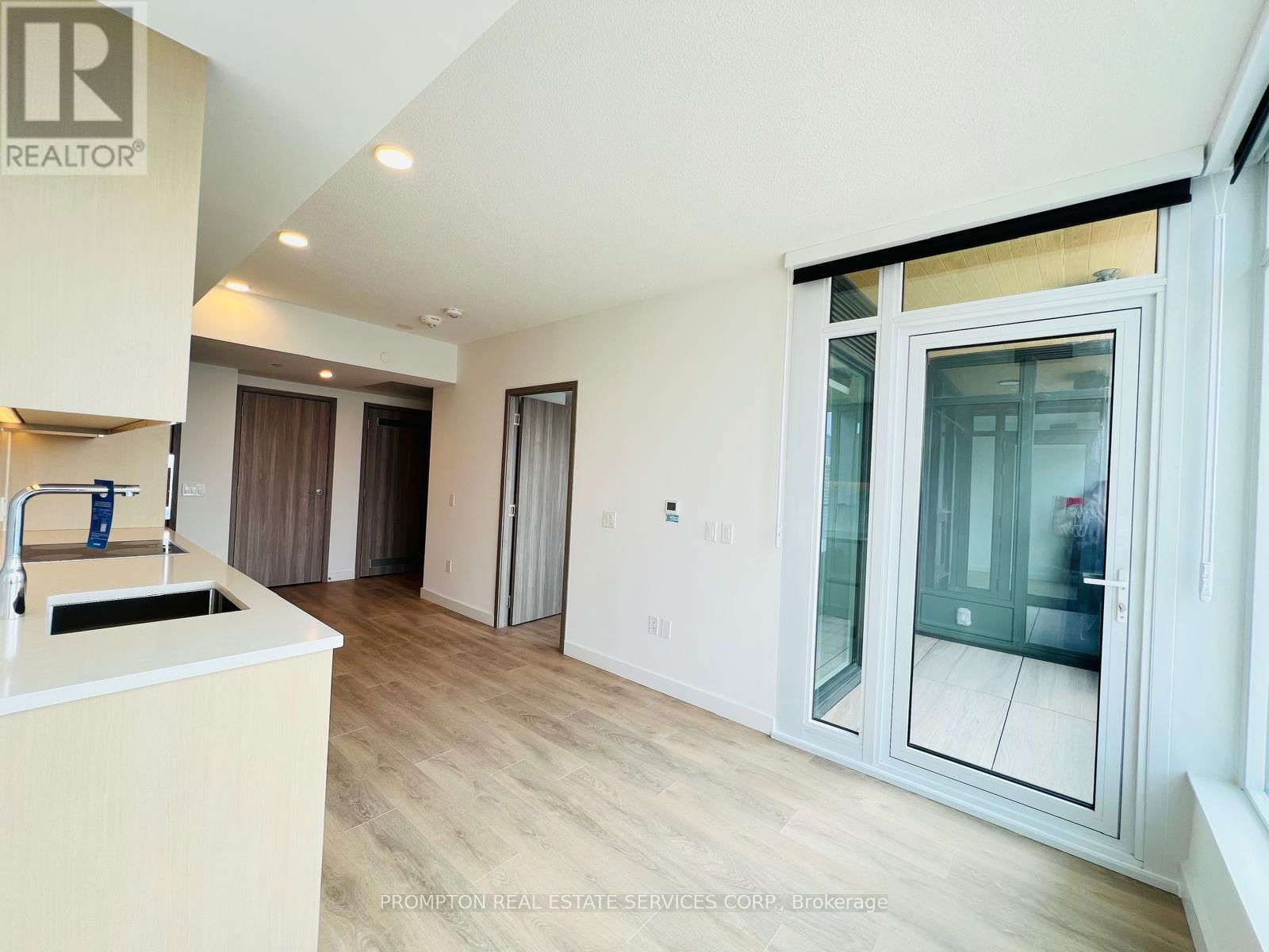 4112 - 1 CONCORD CITYPLACE WAY Image 15