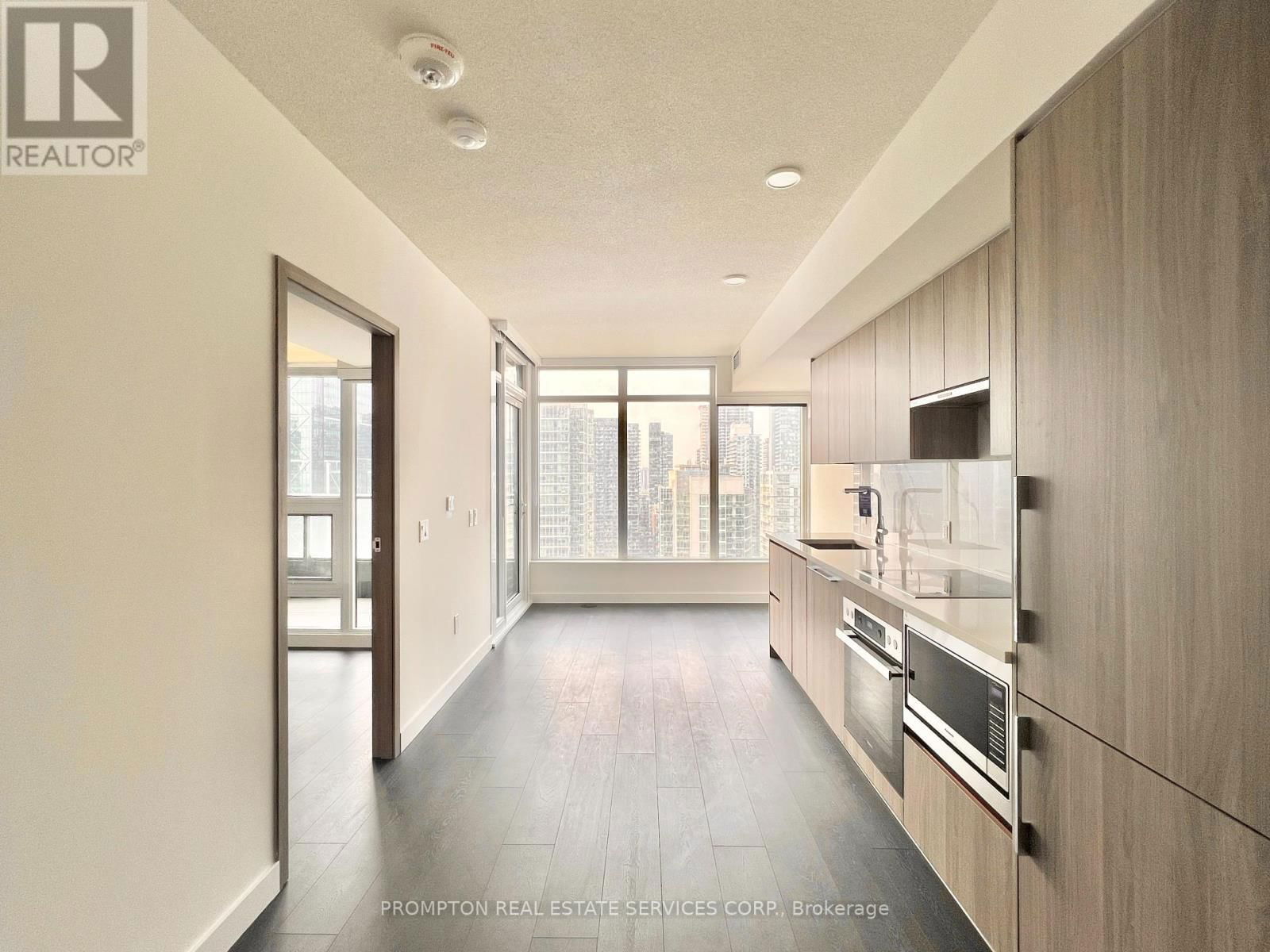 3012 - 1 CONCORD CITYPLACE WAY Image 1