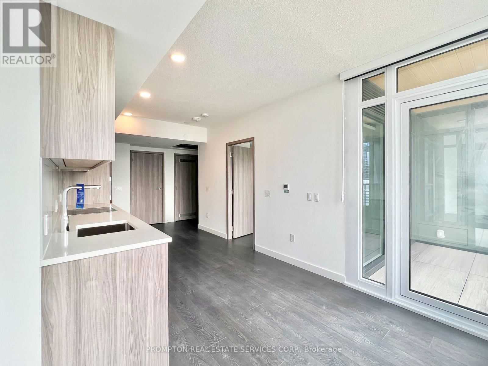 3012 - 1 CONCORD CITYPLACE WAY Image 11