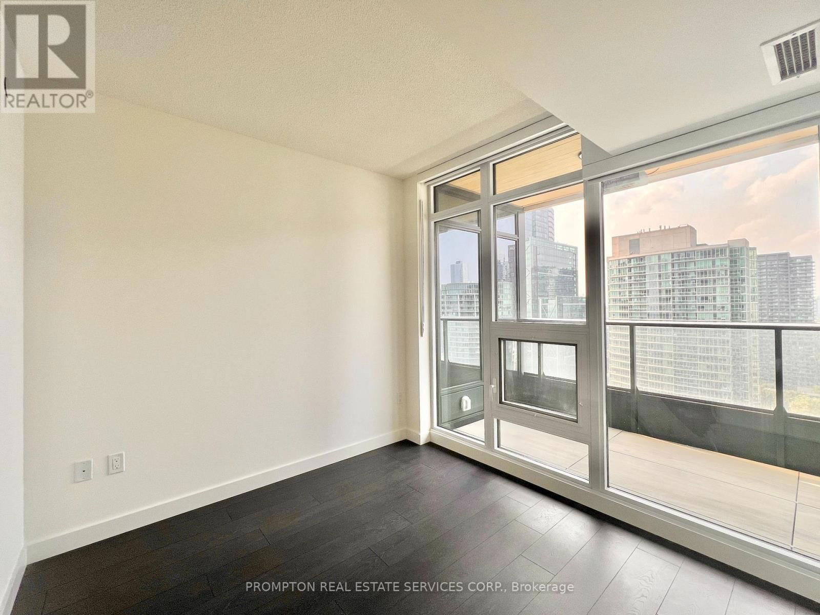 3012 - 1 CONCORD CITYPLACE WAY Image 14