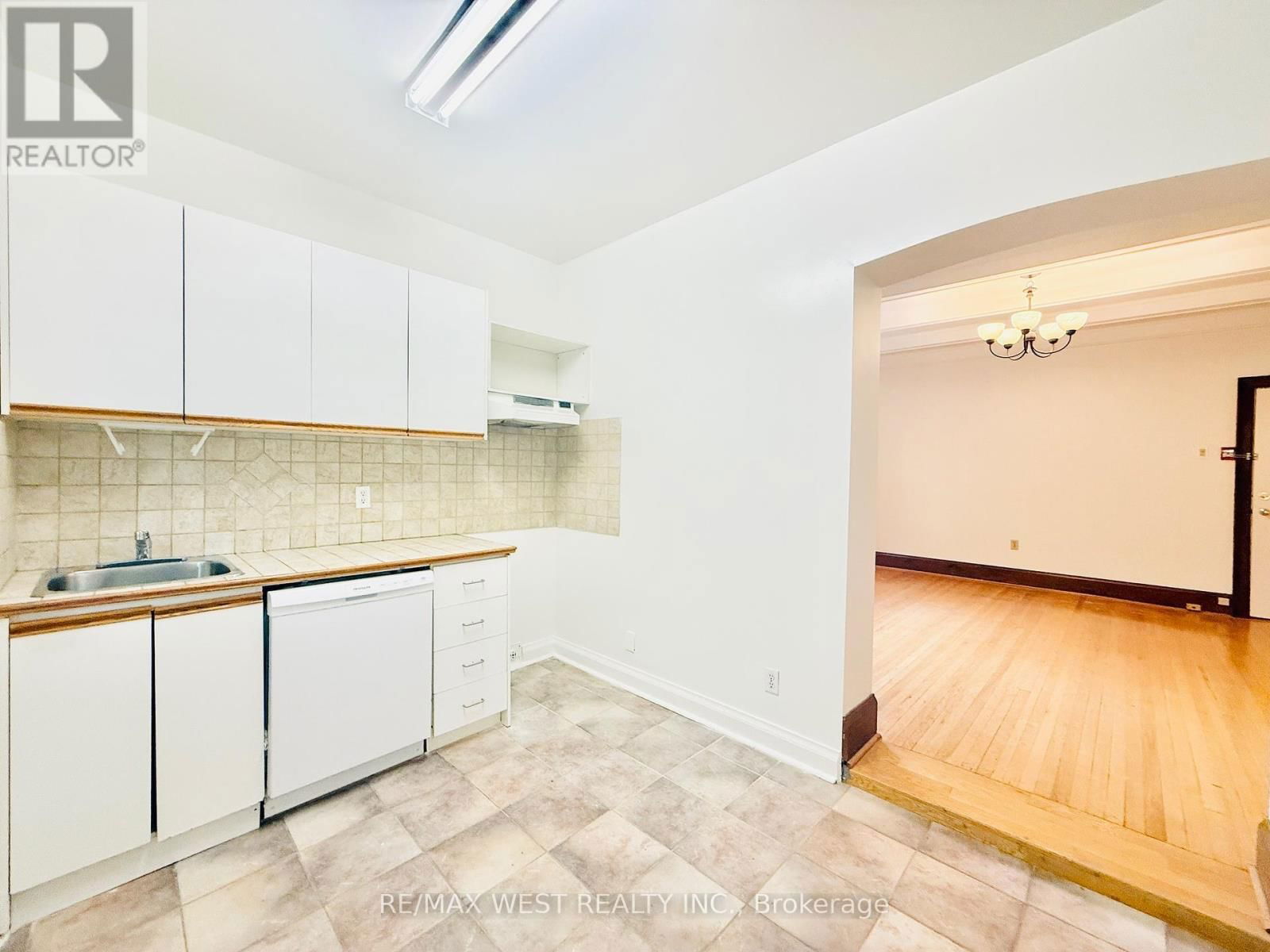 1 - 16 FOXBAR ROAD Image 6