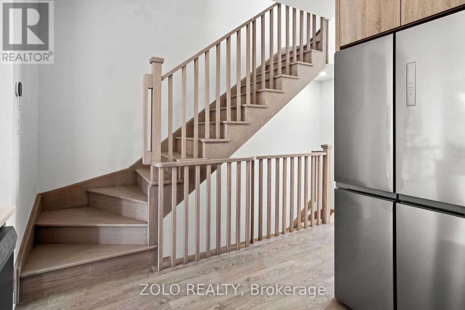 30 DEEP ROOTS TERRACE Image 22