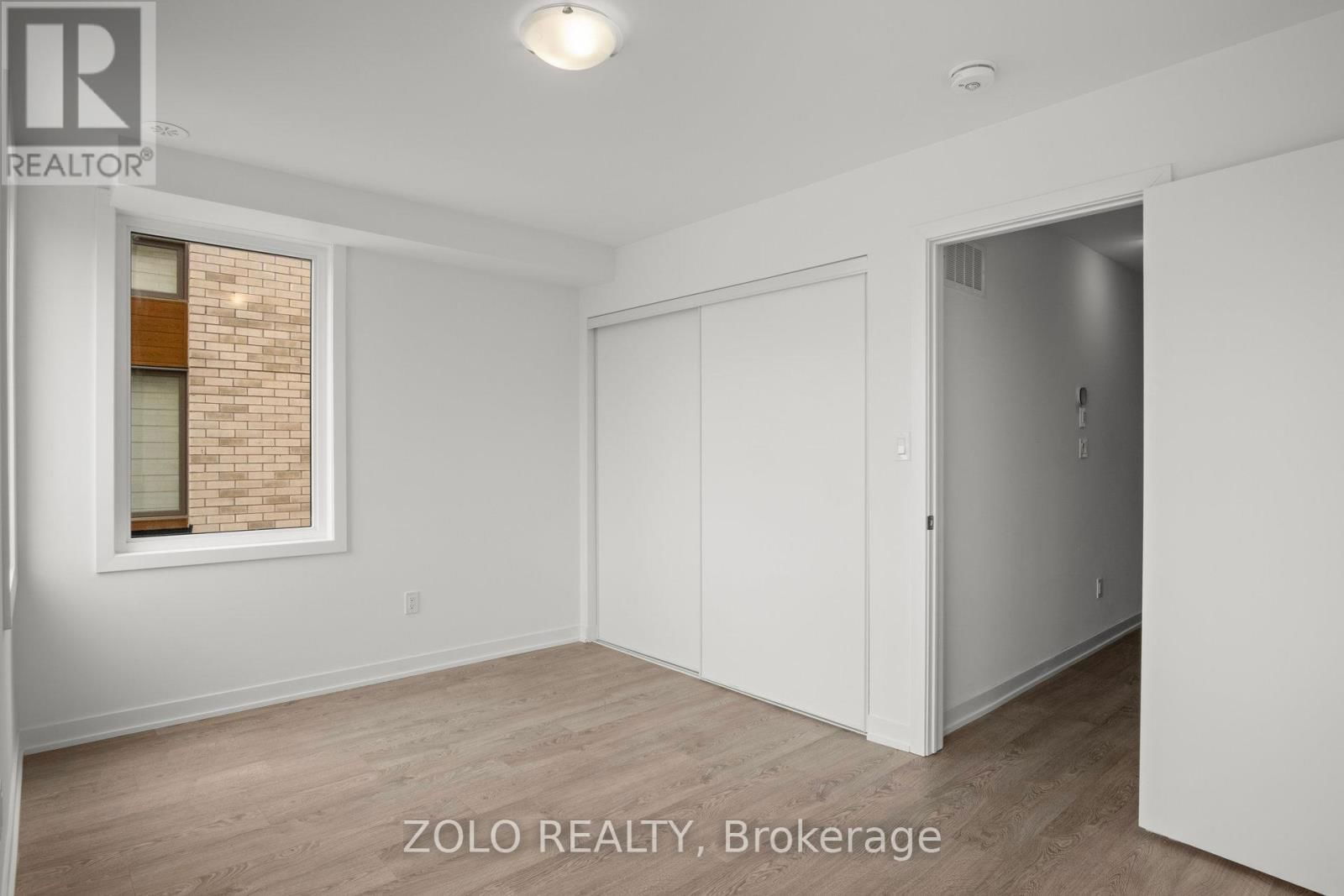 30 DEEP ROOTS TERRACE Image 31