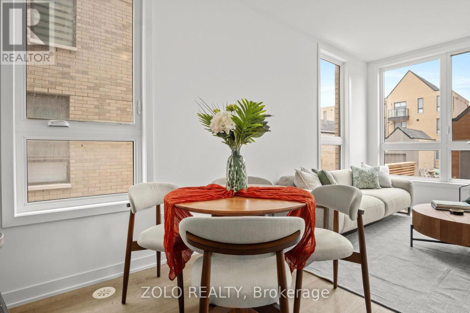 30 DEEP ROOTS TERRACE Image 5