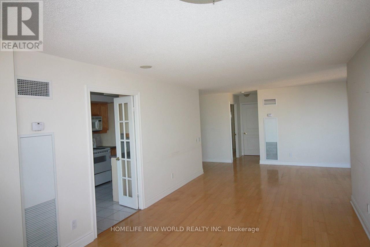 1512 - 5 NORTHTOWN WAY Image 2