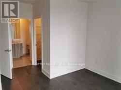 3302 - 955 BAY STREET Image 12
