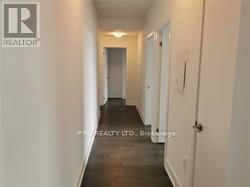 3302 - 955 BAY STREET Image 13
