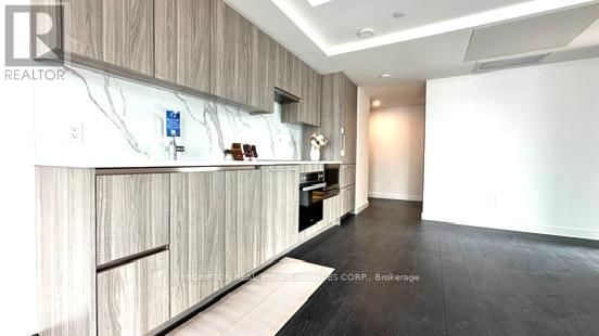 1803 - 3 CONCORD CITYPLACE WAY Image 6